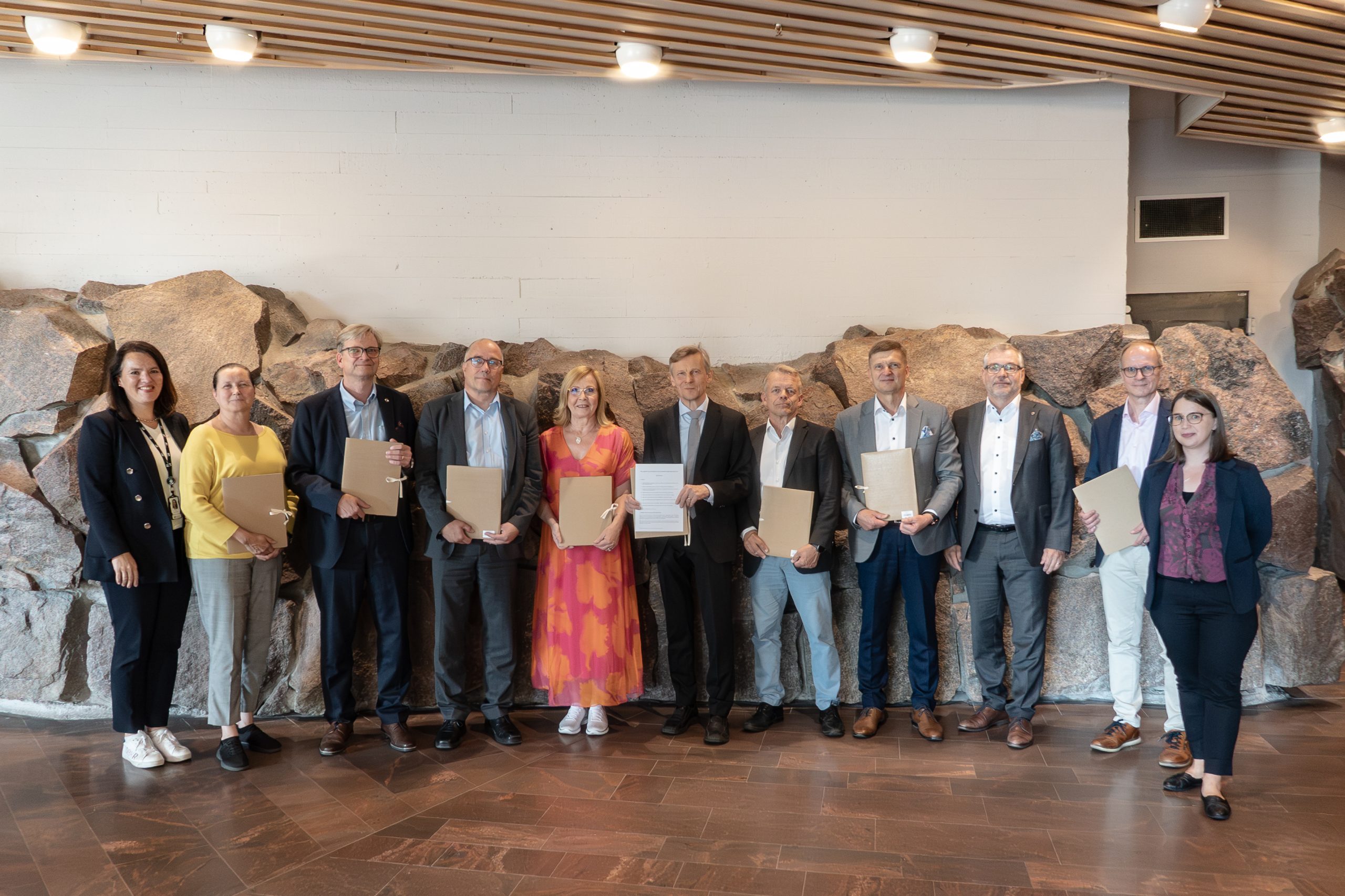 InstituteQ expands to now comprise 9 key Finnish quantum science and tech institutions